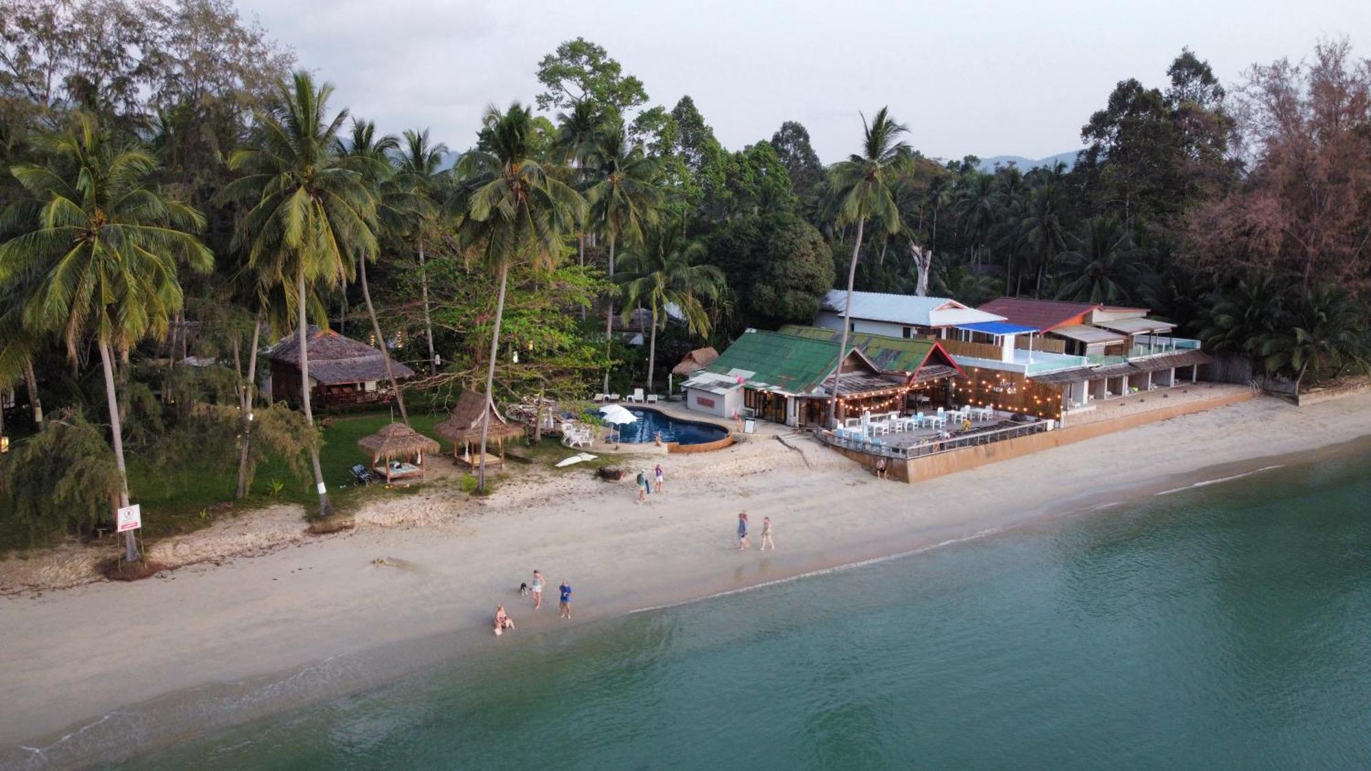 Lipa Lodge Beach Resort Lipa Noi Exterior foto